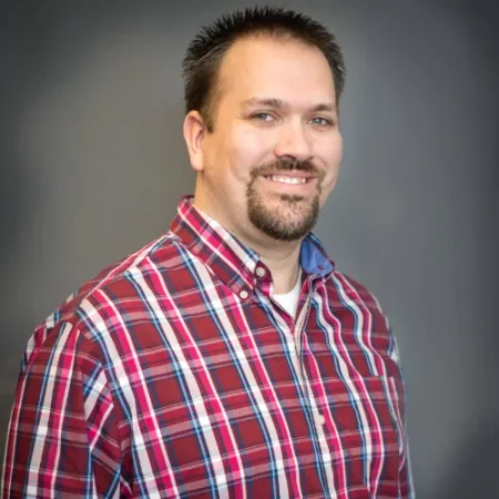 Michael Knell Headshot